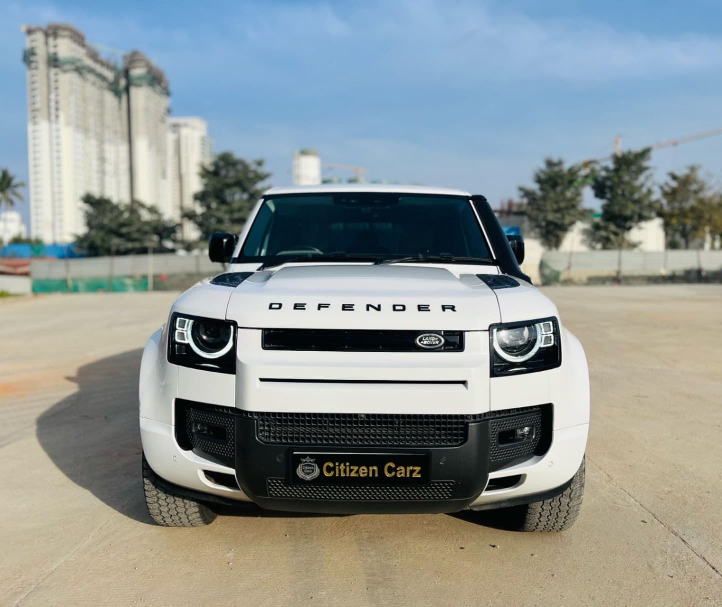 Land Rover Defender 110